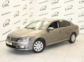 Volkswagen Passat седан