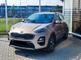 Kia Sportage cross-country