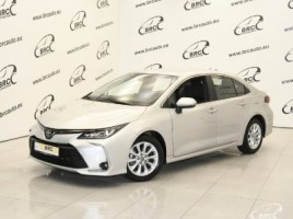 Toyota Corolla sedanas