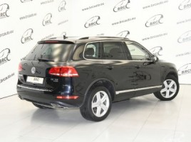 Volkswagen Touareg | 1