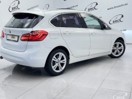 BMW 220 | 1