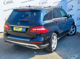 Mercedes-Benz ML350 | 1