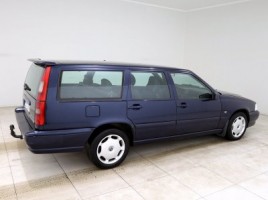 Volvo V70 | 2