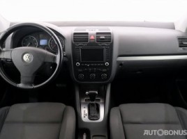 Volkswagen Golf | 4