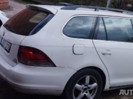 Volkswagen Golf | 3