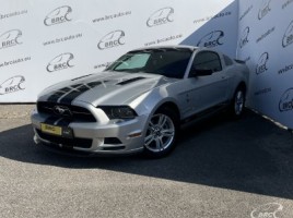 Ford Mustang купе