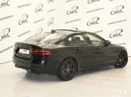 Jaguar XE | 1