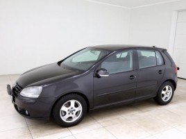 Volkswagen Golf | 1