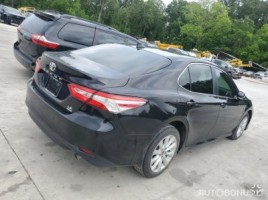 Toyota Camry | 3