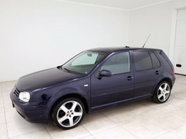 Volkswagen Golf | 1