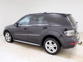 Mercedes-Benz ML350 | 3