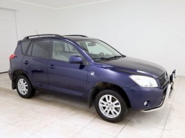 Toyota RAV4 cross-country