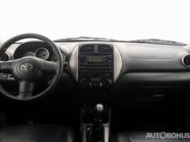 Toyota RAV4 | 4