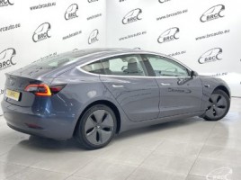 Tesla Model 3 | 1