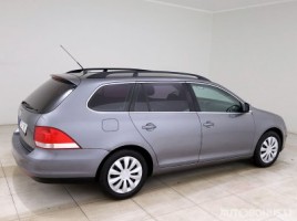 Volkswagen Golf | 2