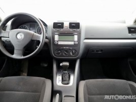 Volkswagen Golf | 4