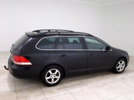 Volkswagen Golf | 2