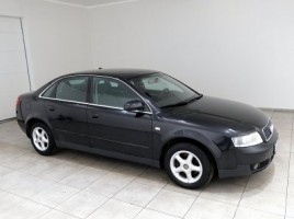 Audi A4 sedanas