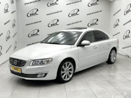 Volvo S80 седан