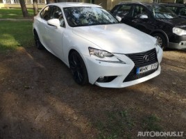 Lexus IS 300h | 2