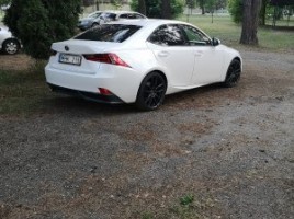 Lexus IS 300h | 4