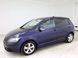 Volkswagen Golf | 1