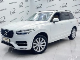 Volvo XC90 cross-country