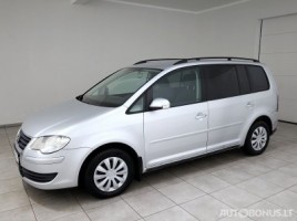 Volkswagen Touran | 1