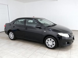 Toyota Corolla sedanas