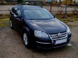 Volkswagen Golf | 1