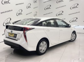 Toyota Prius | 1