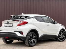 Toyota C-HR | 3