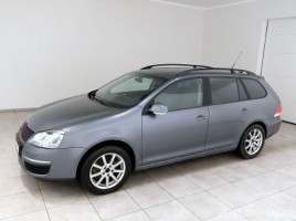 Volkswagen Golf | 1