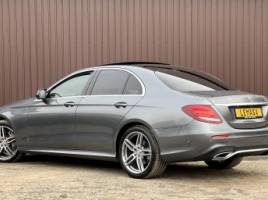 Mercedes-Benz E220 | 3