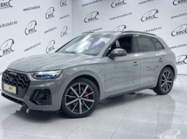 Audi SQ5 visureigis