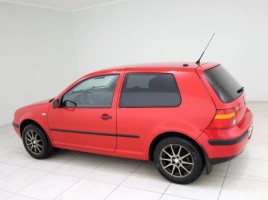 Volkswagen Golf | 3