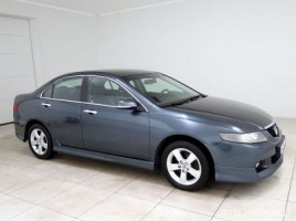 Honda Accord sedanas