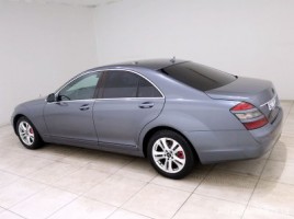 Mercedes-Benz S320 | 3