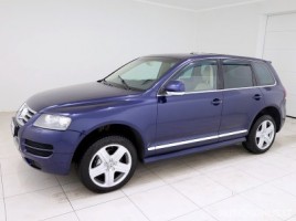 Volkswagen Touareg | 1