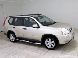 Nissan X-Trail visureigis