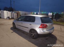 Volkswagen Golf | 4