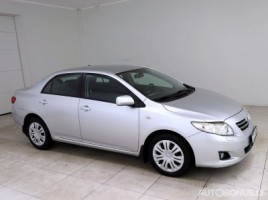 Toyota Corolla седан