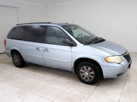 Chrysler Town & Country минивэн