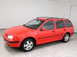 Volkswagen Golf | 1