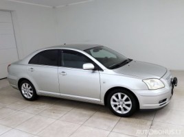 Toyota Avensis седан