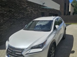 Lexus NX 300h visureigis