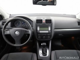 Volkswagen Golf | 4