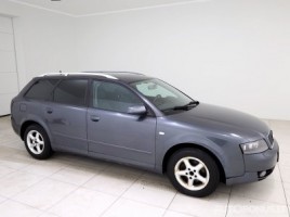 Audi A4 universalas