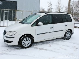 Volkswagen Touran | 1