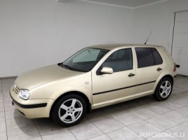 Volkswagen Golf | 1